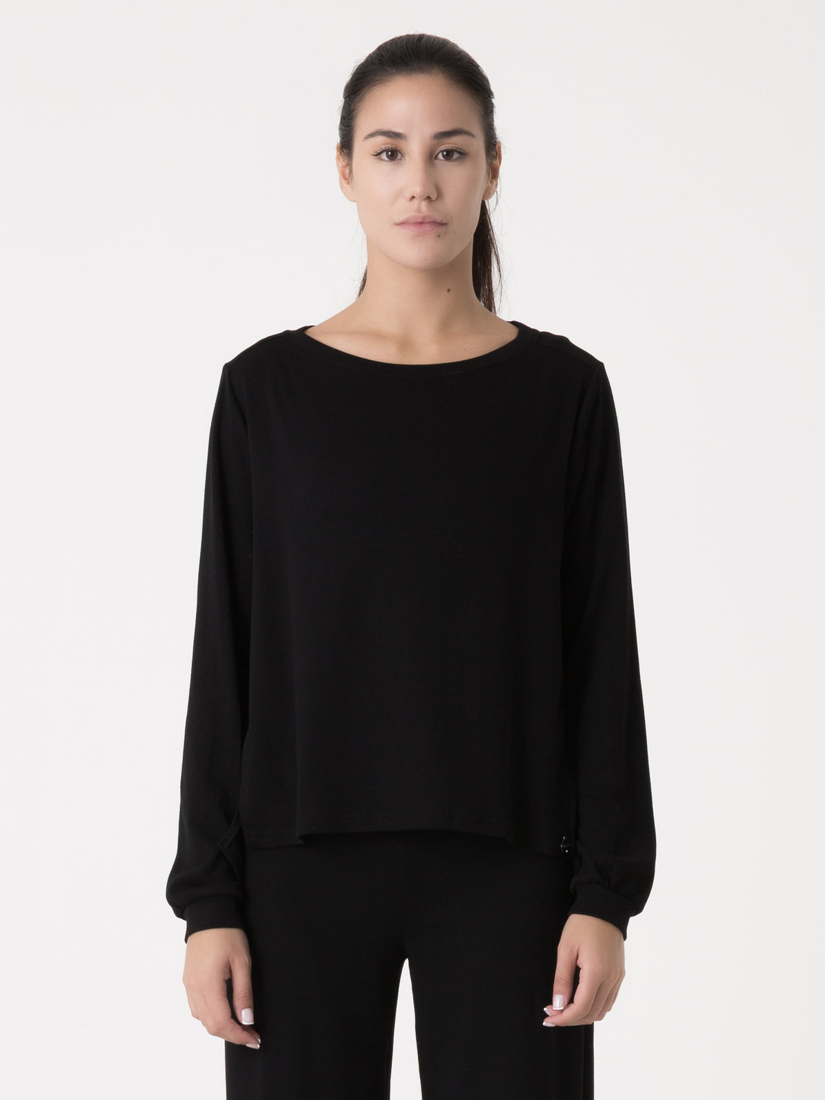 Item image: 41D208R33    Color: 2000    