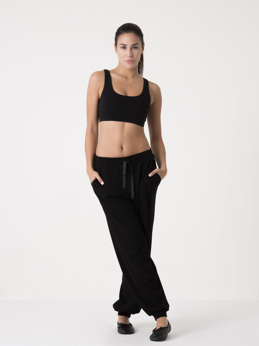 Item image: 41D209R33    Color: 2000    