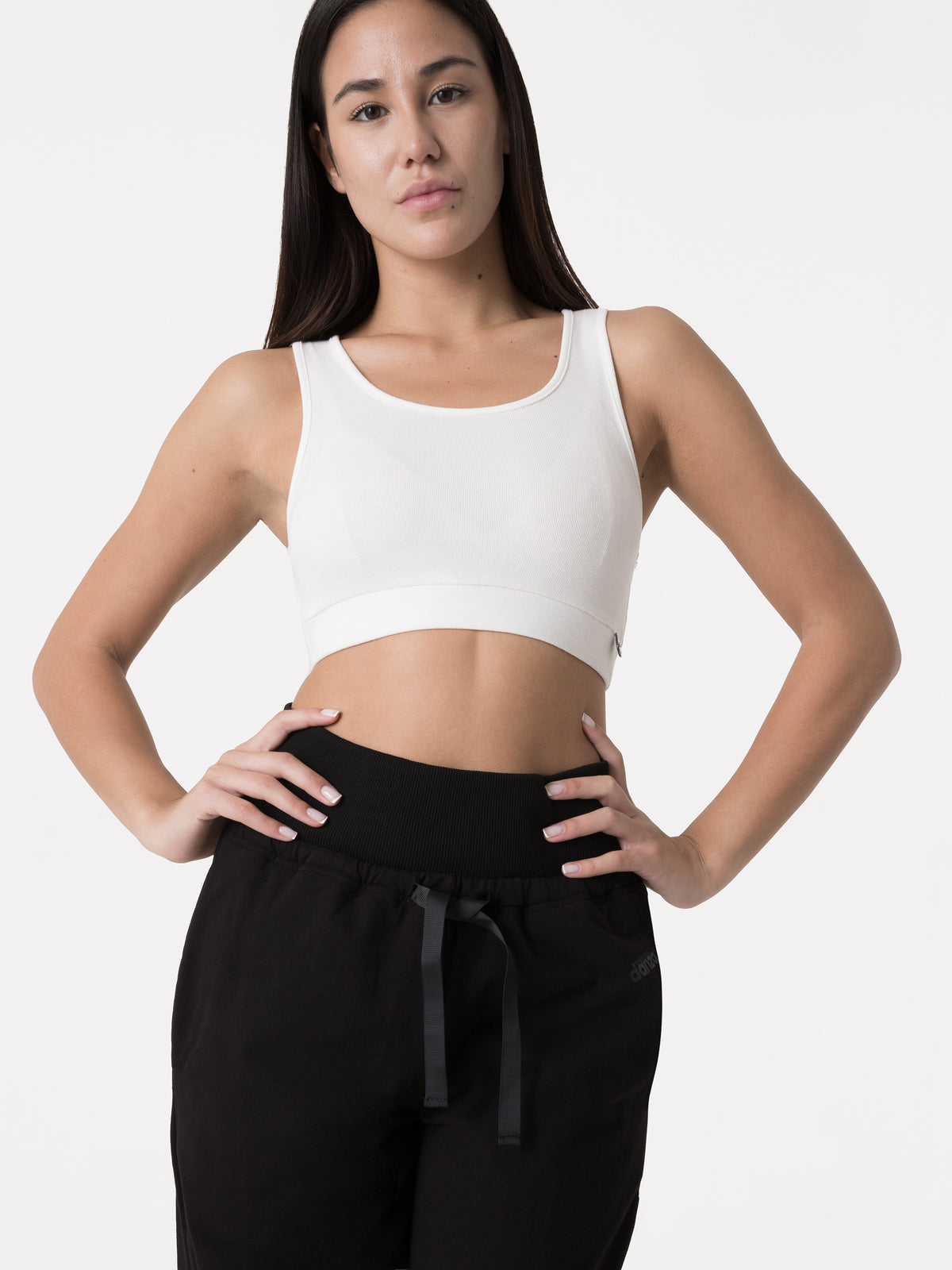 Item image: 41D211F28    Color: 2000    
