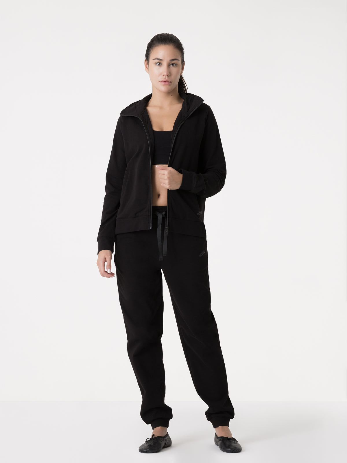 Item image: 41D213F28    Color: 2000    
