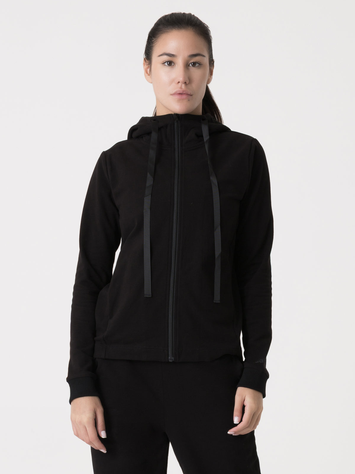 Item image: 41D216F28    Color: 2000    