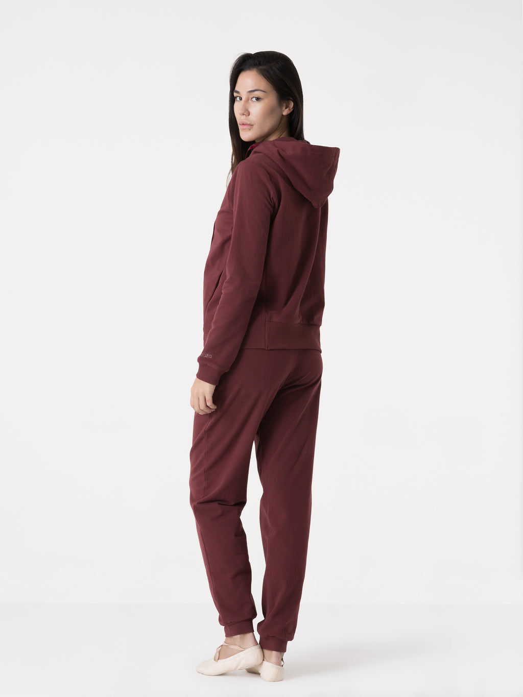 Item image: 41D216F28    Color: R900    