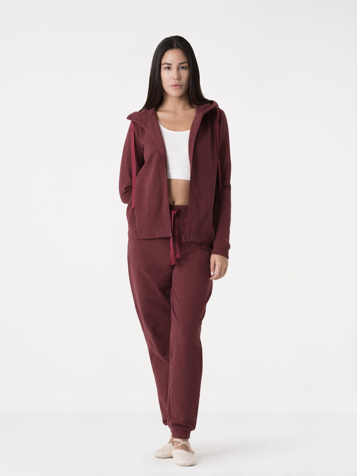 Item image: 41D216F28    Color: R900    
