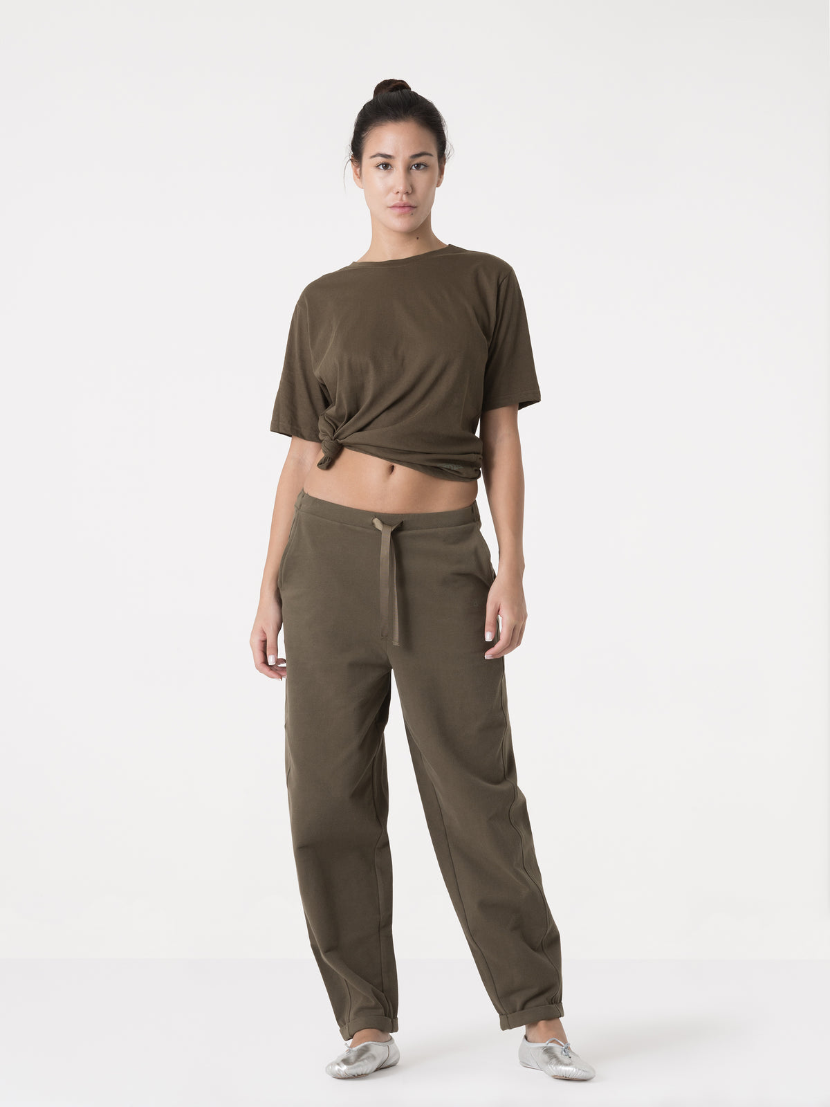 Item image: 41D219F28    Color: GQ00    