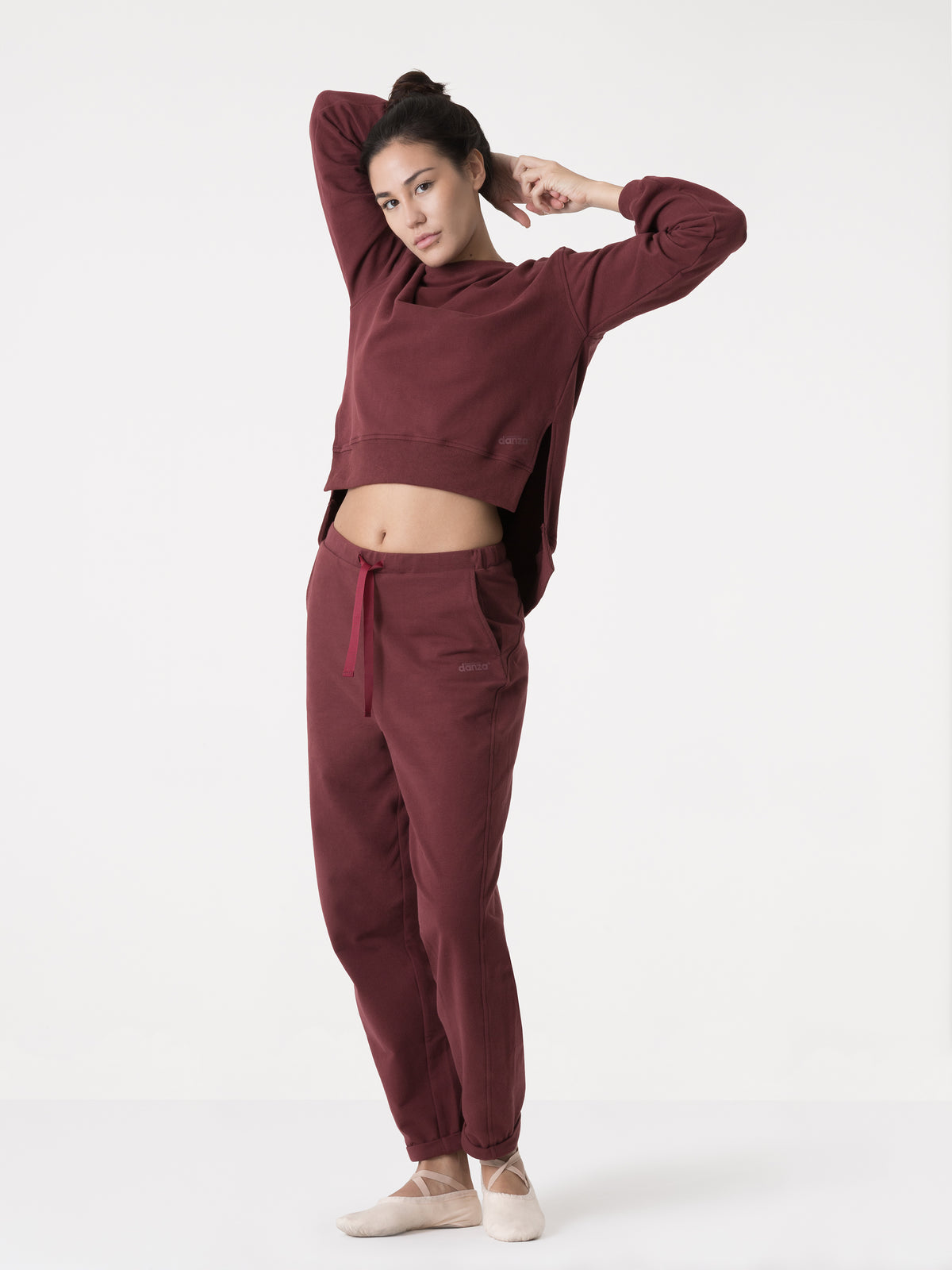 Item image: 41D219F28    Color: R900    