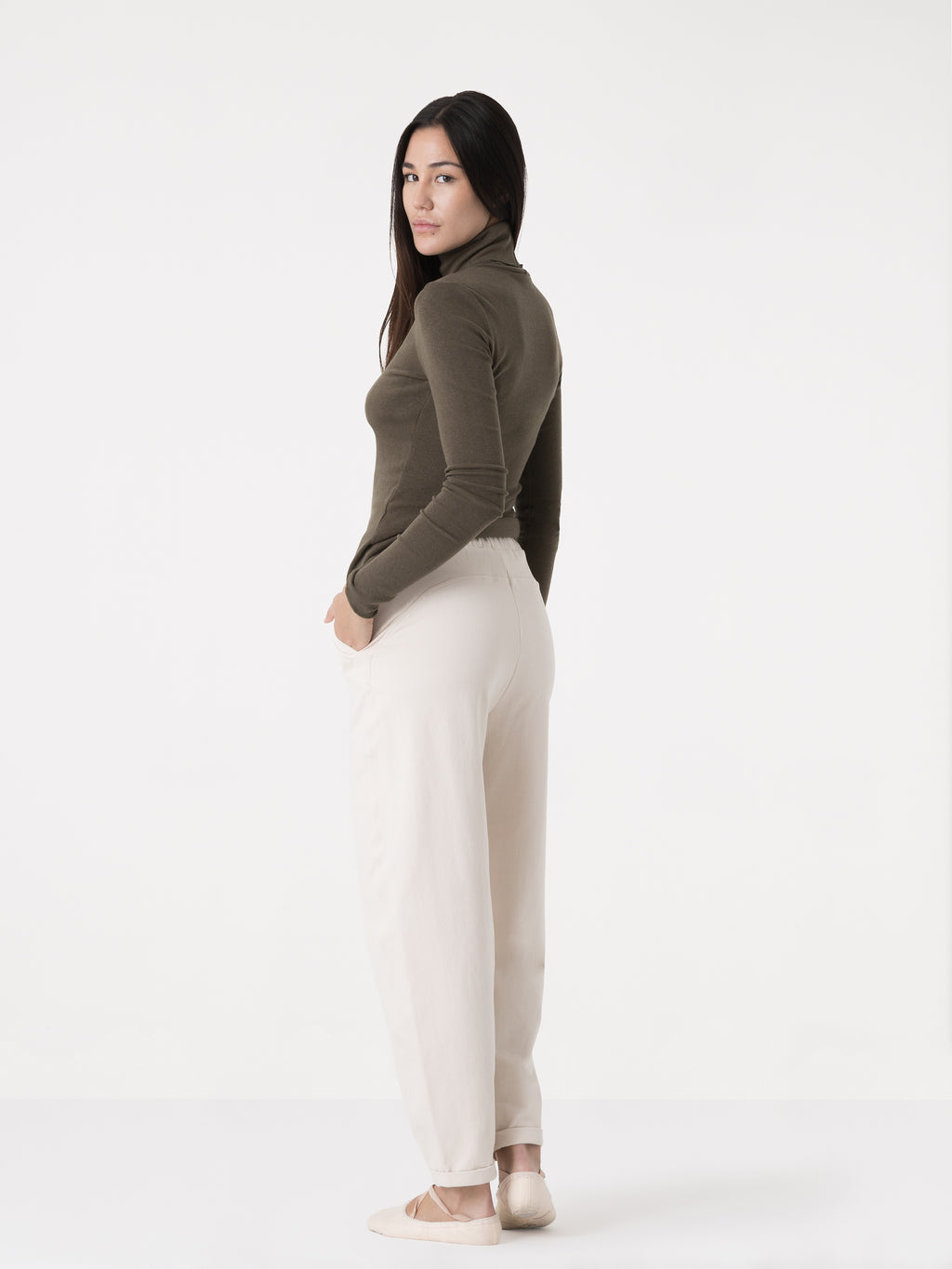 Item image: 41D219F28    Color: WT00    