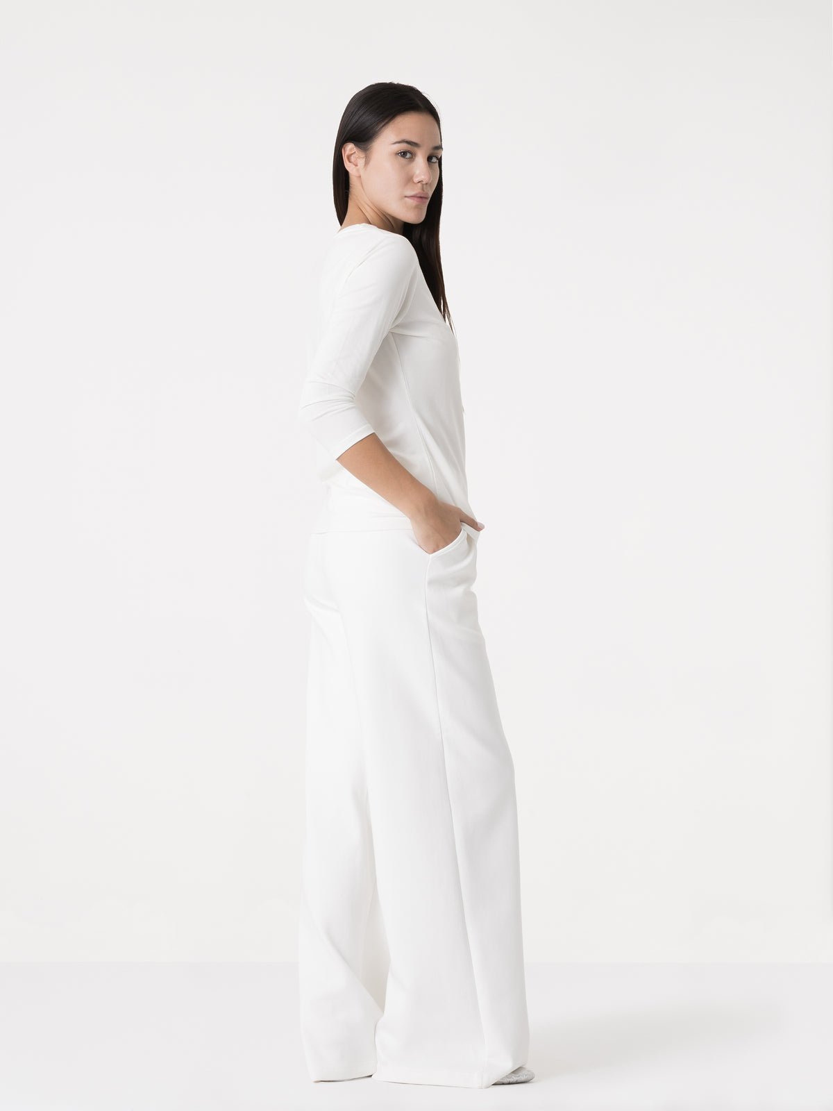 Item image: 41D220J91    Color: 1100    