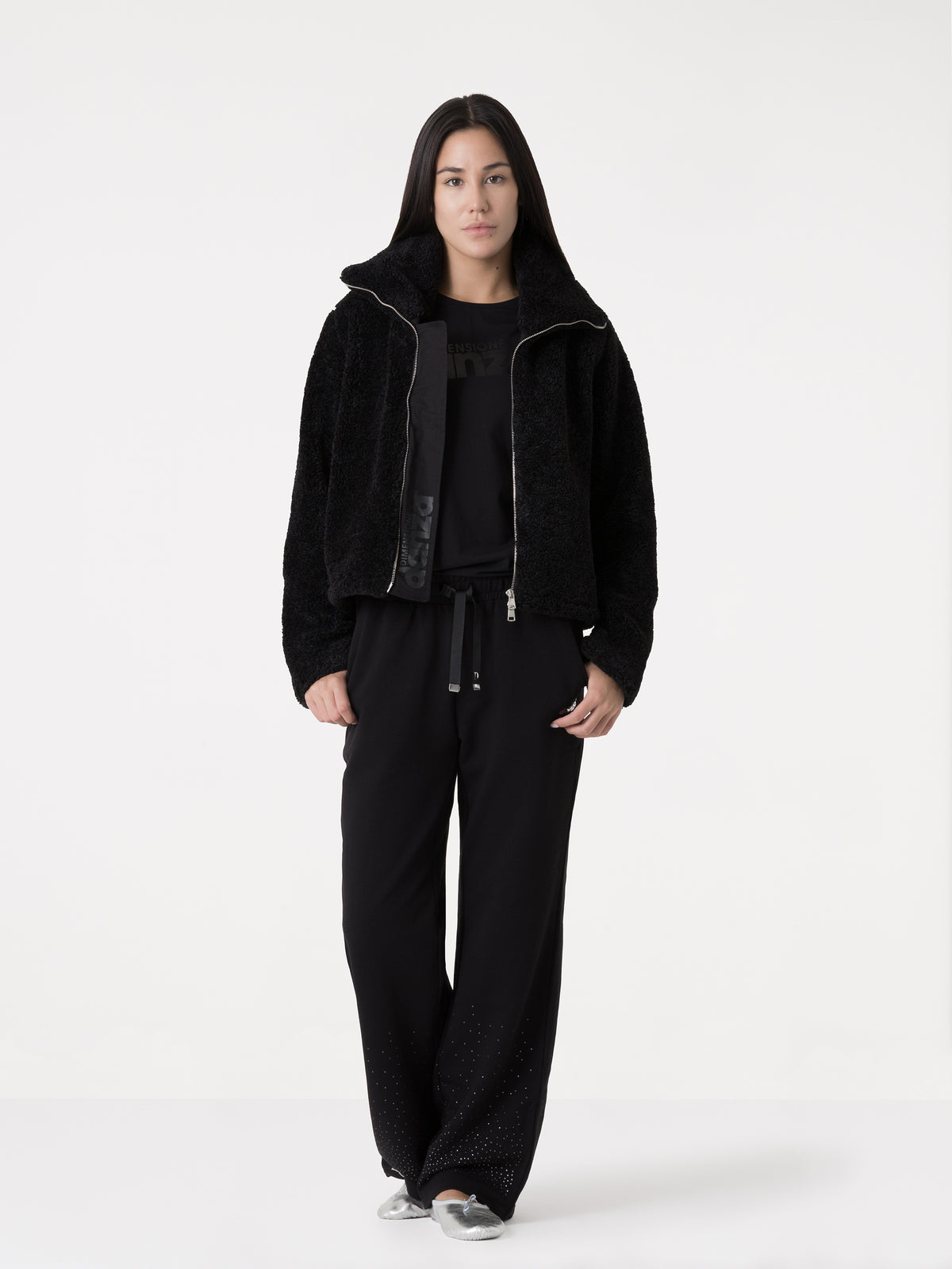 Item image: 41D220J91    Color: 2000    