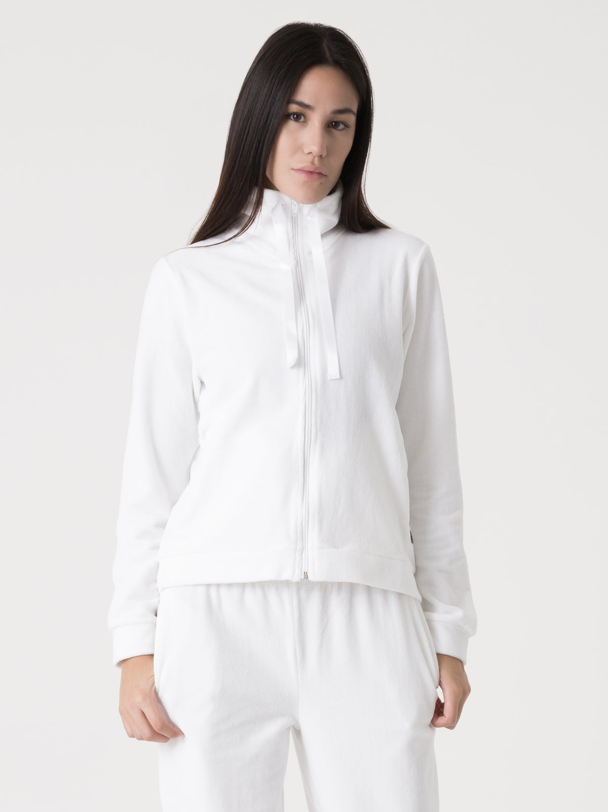 Item image: 41D234E86    Color: 1100    