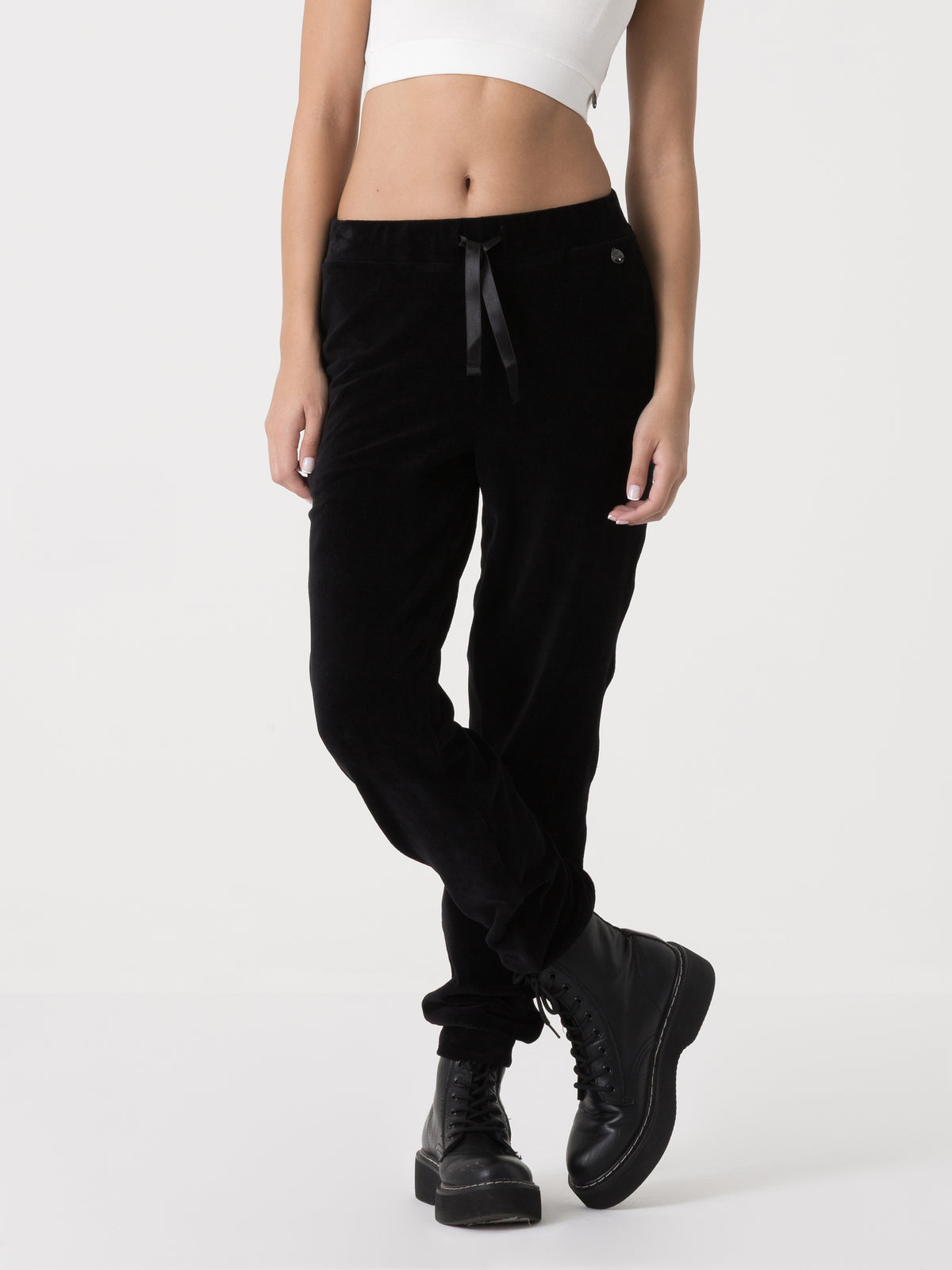 Item image: 41D235E86    Color: 2000    