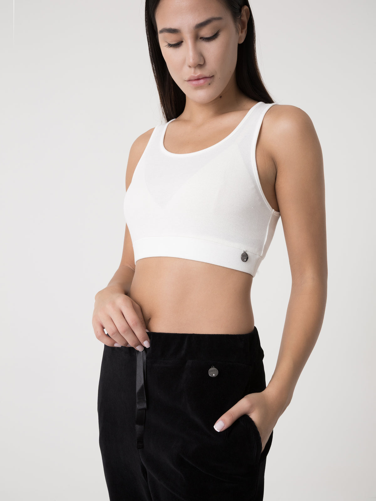 Item image: 41D235E86    Color: 2000    
