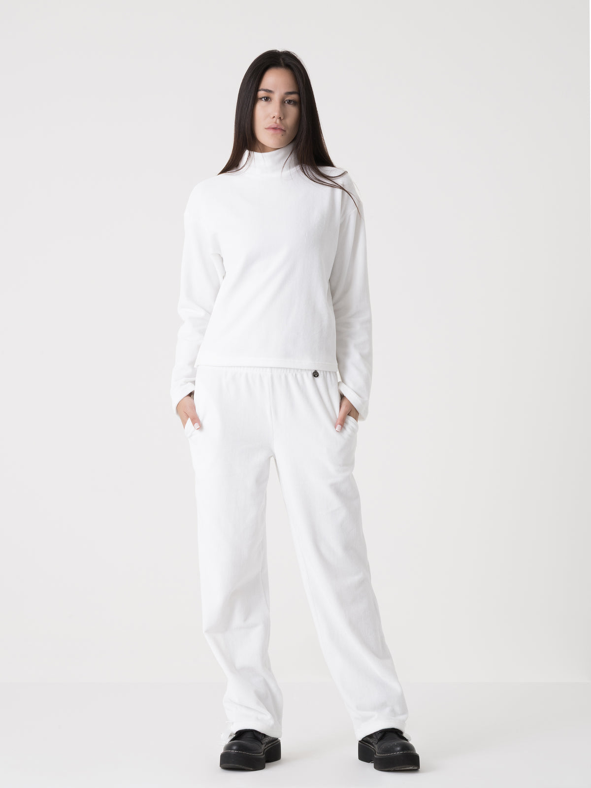 Item image: 41D236E86    Color: 1100    