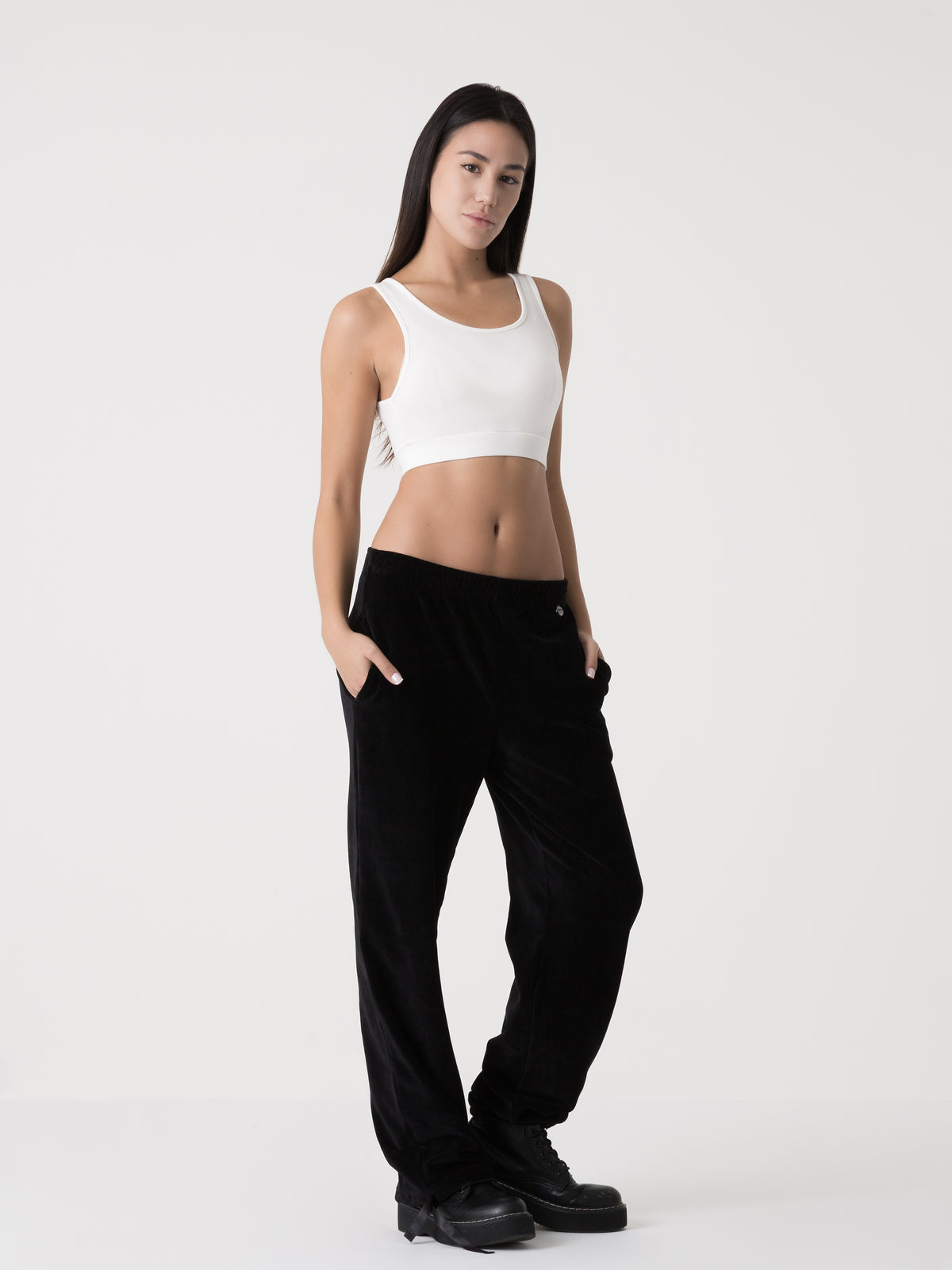 Item image: 41D238E86    Color: 2000    