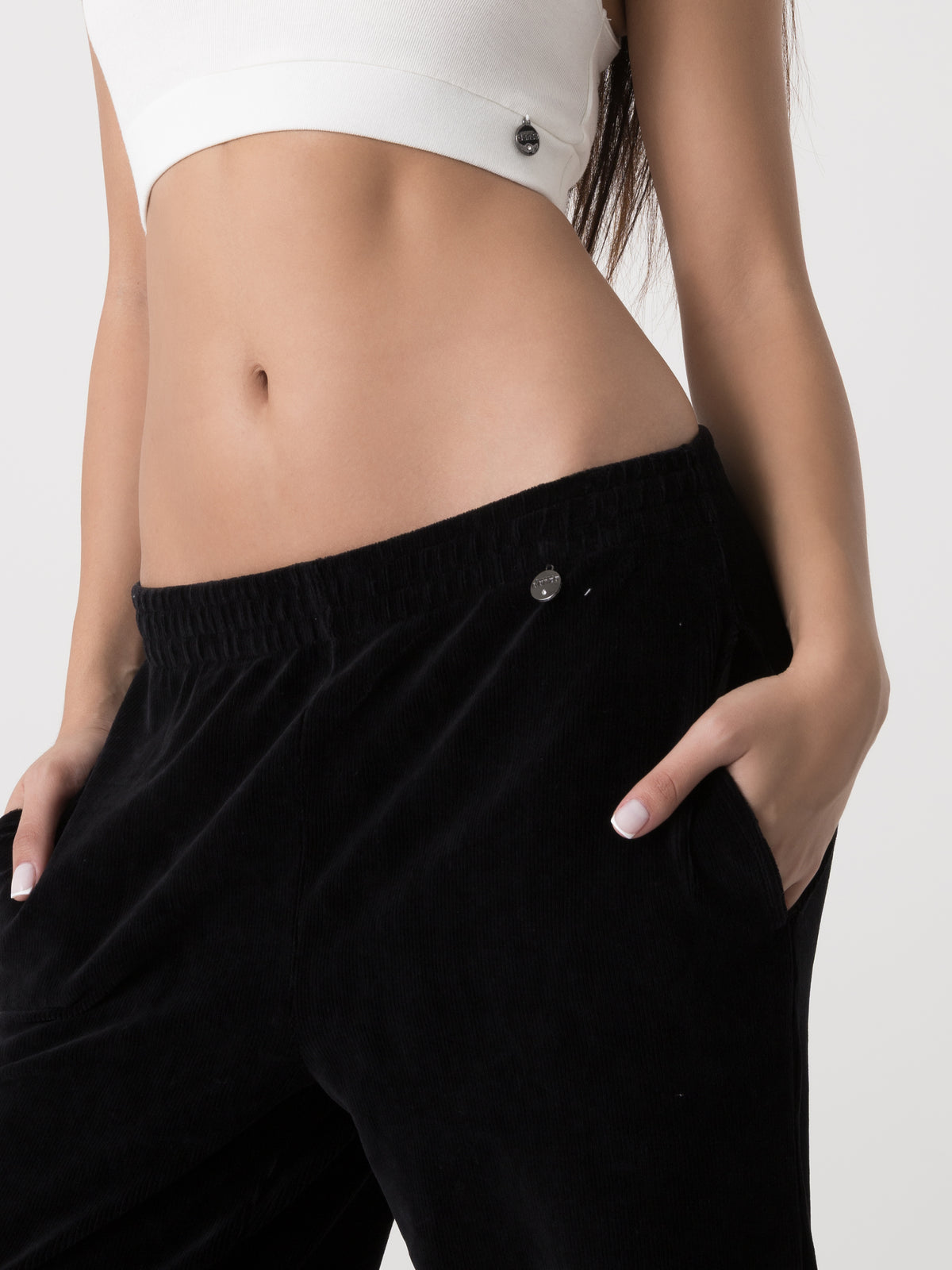 Item image: 41D238E86    Color: 2000    