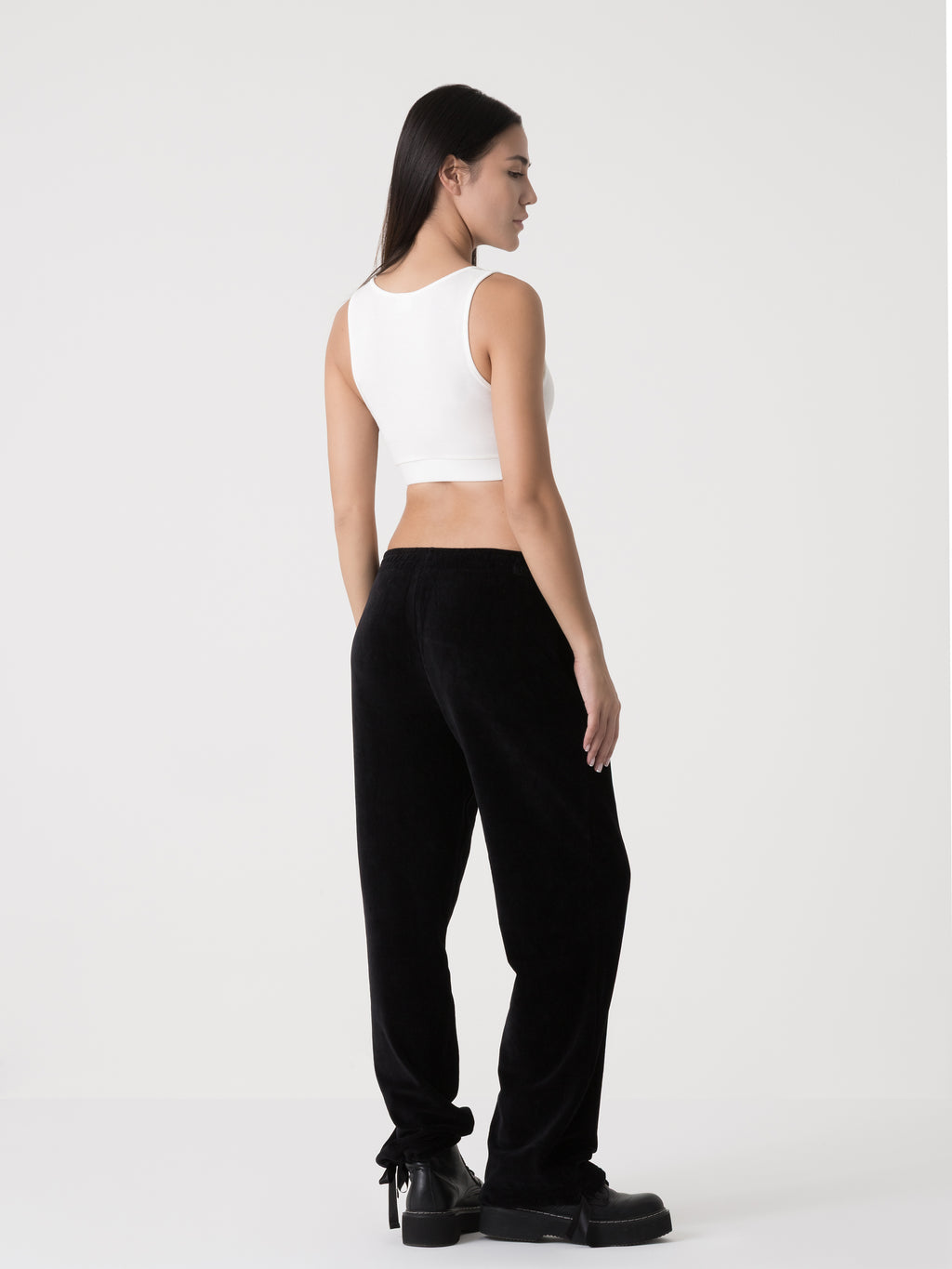 Item image: 41D238E86    Color: 2000    