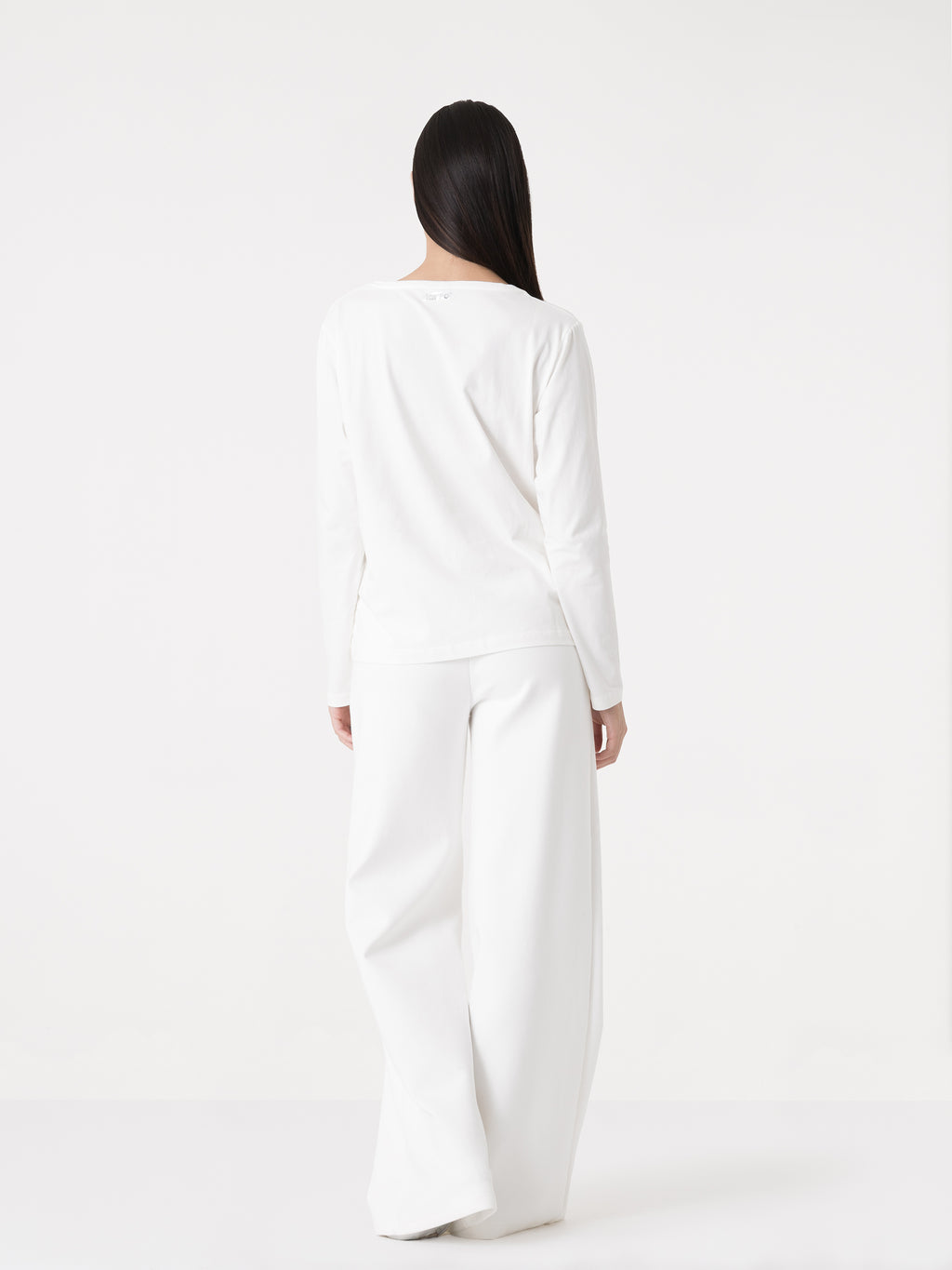 Item image: 41D251J38    Color: 1100    