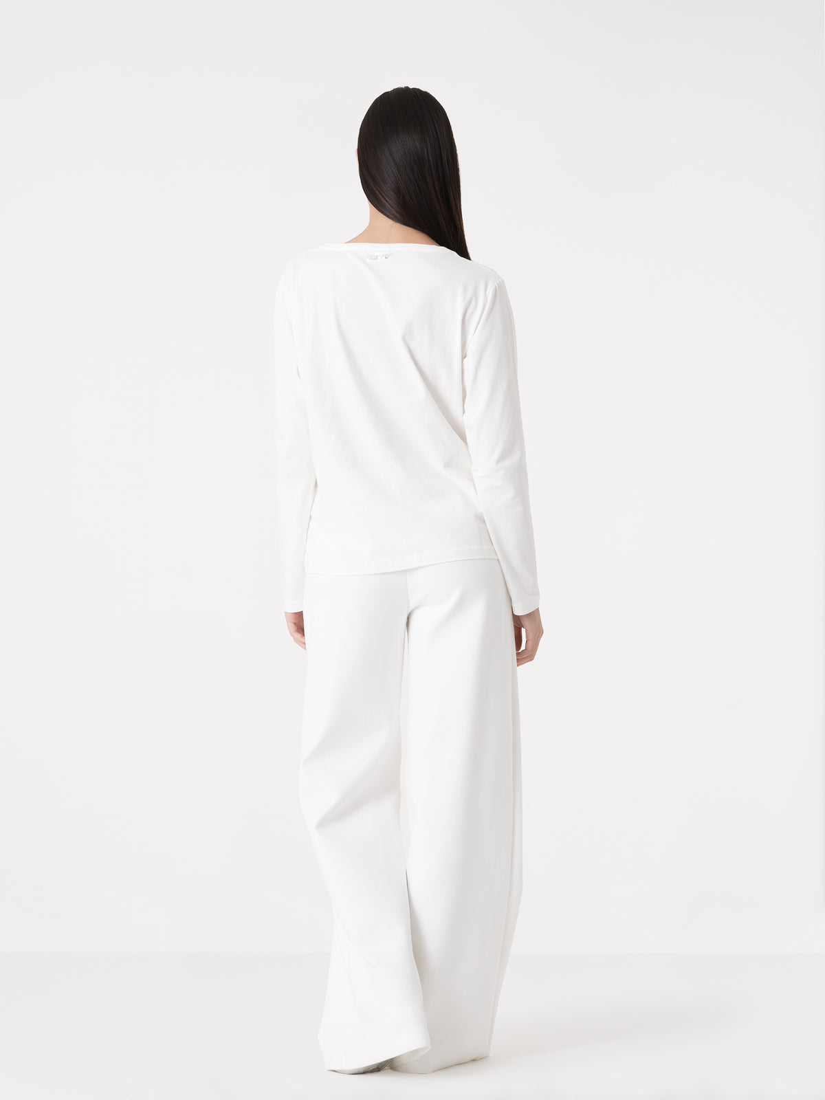 Item image: 41D251J38    Color: 1100    