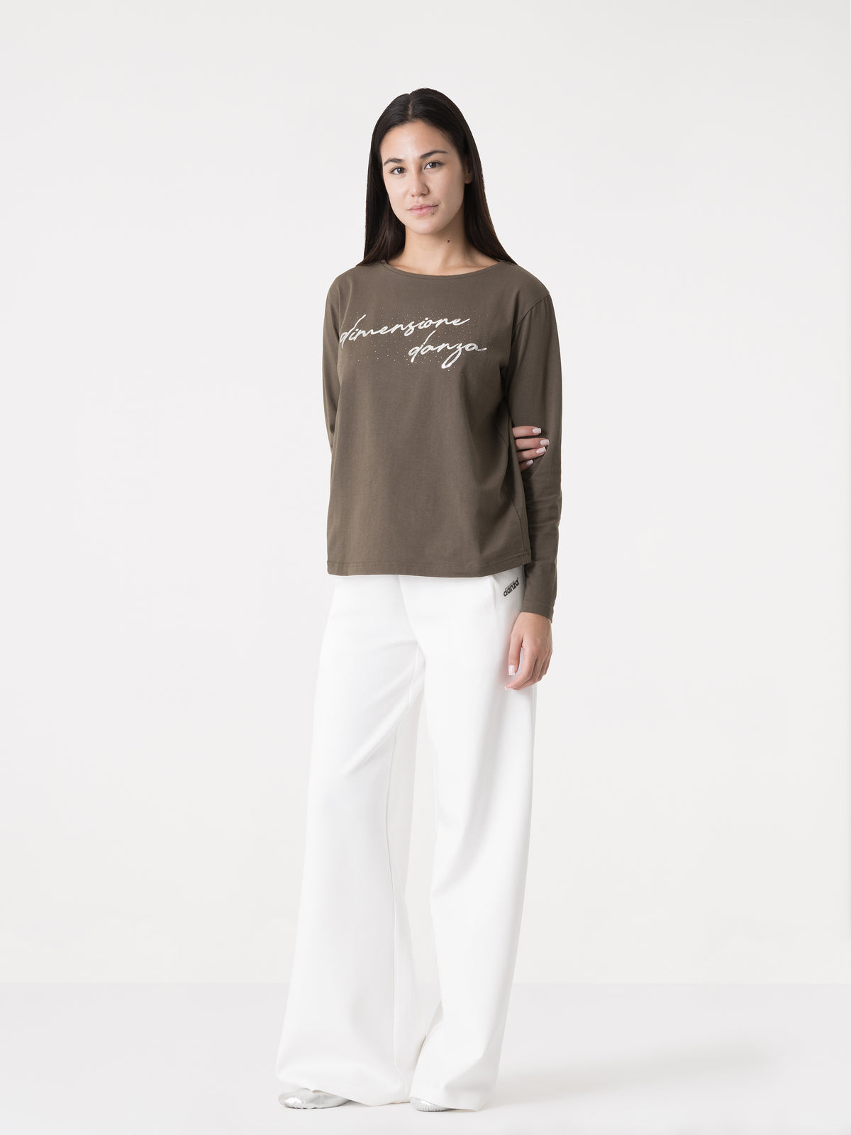 Item image: 41D251J38    Color: GQ00    