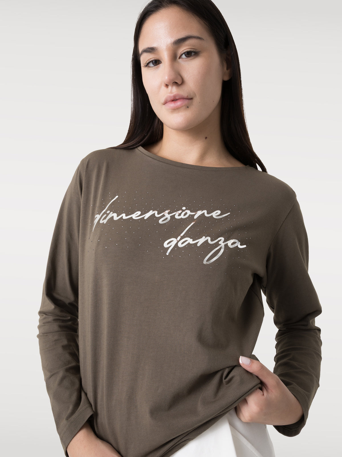 Item image: 41D251J38    Color: GQ00    