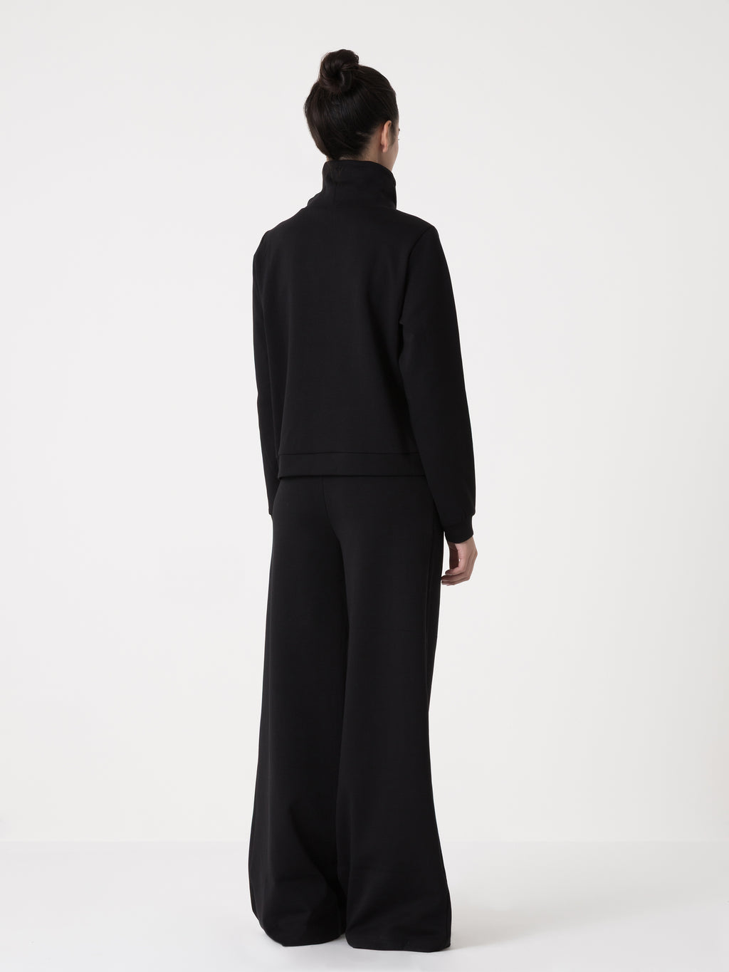 Item image: 41D256I20    Color: 2000    