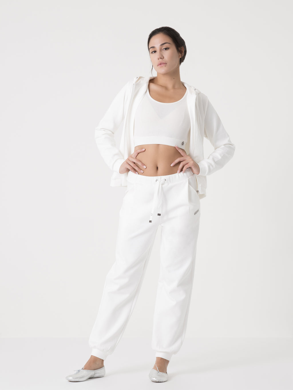 Item image: 41D258I20    Color: 1100    