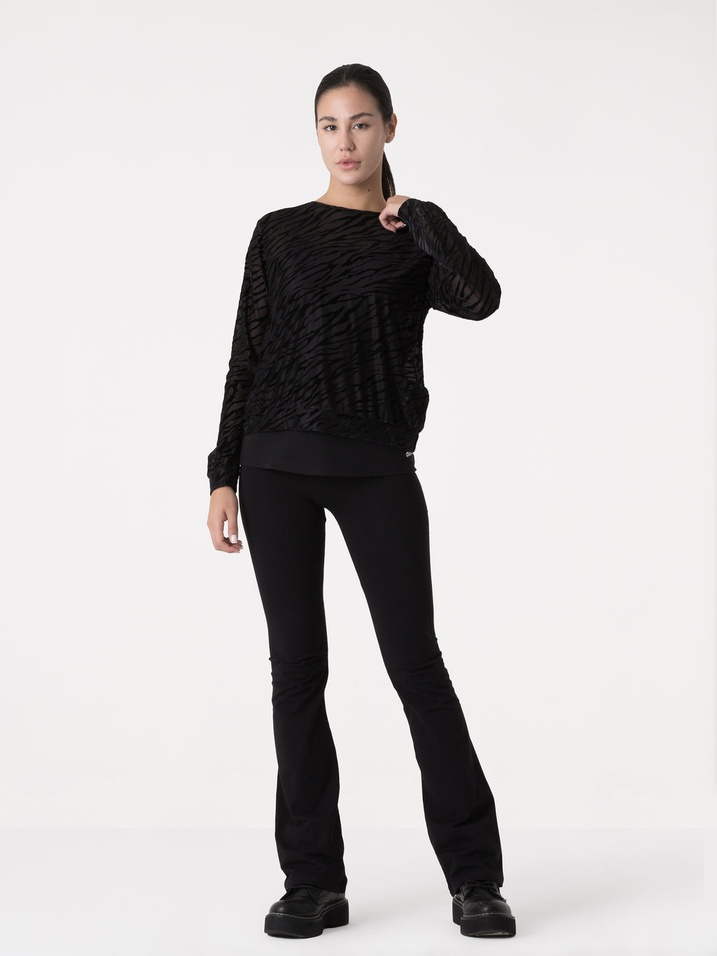 Item image: 41D261E16    Color: 2000    